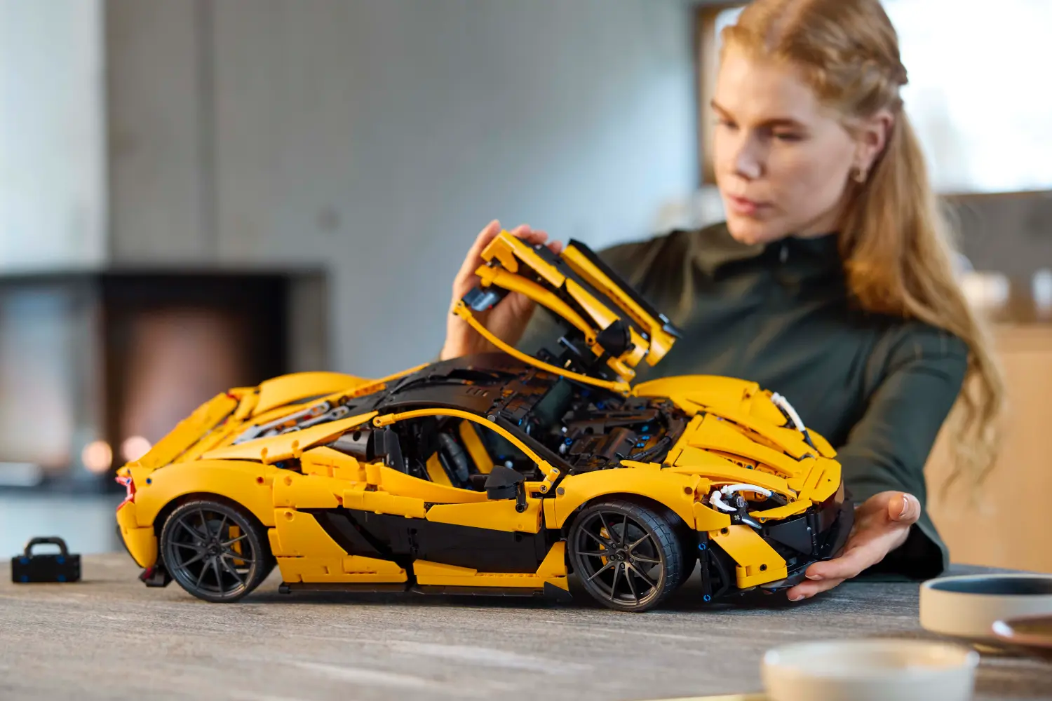 LEGO® Technic™ McLaren P1™ / © Lego